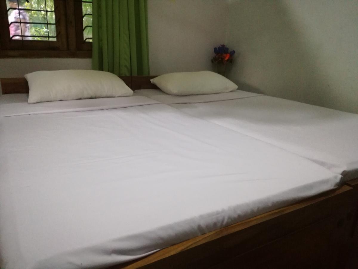 Deshani Holiday Inn Dambulla Exterior foto